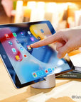 Tablet stand ライフスタイルモデル for Bronze