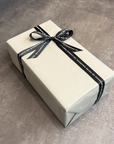 【オプション】ラッピング Fond de Smoke Paper & Fierté Satin Ribbon