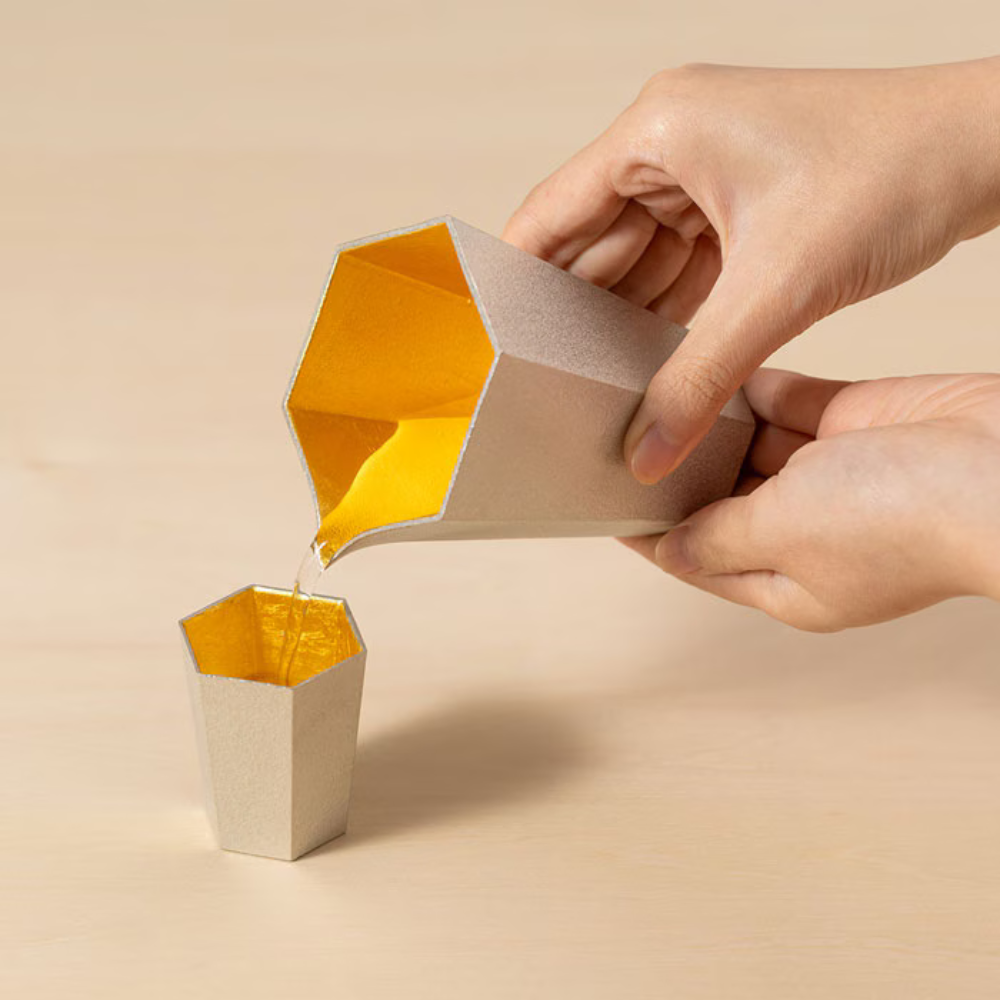 高岡銅器 片口 - 六 -金箔 / ぐい呑 - 六 - 金箔 2ヶ　3点セット