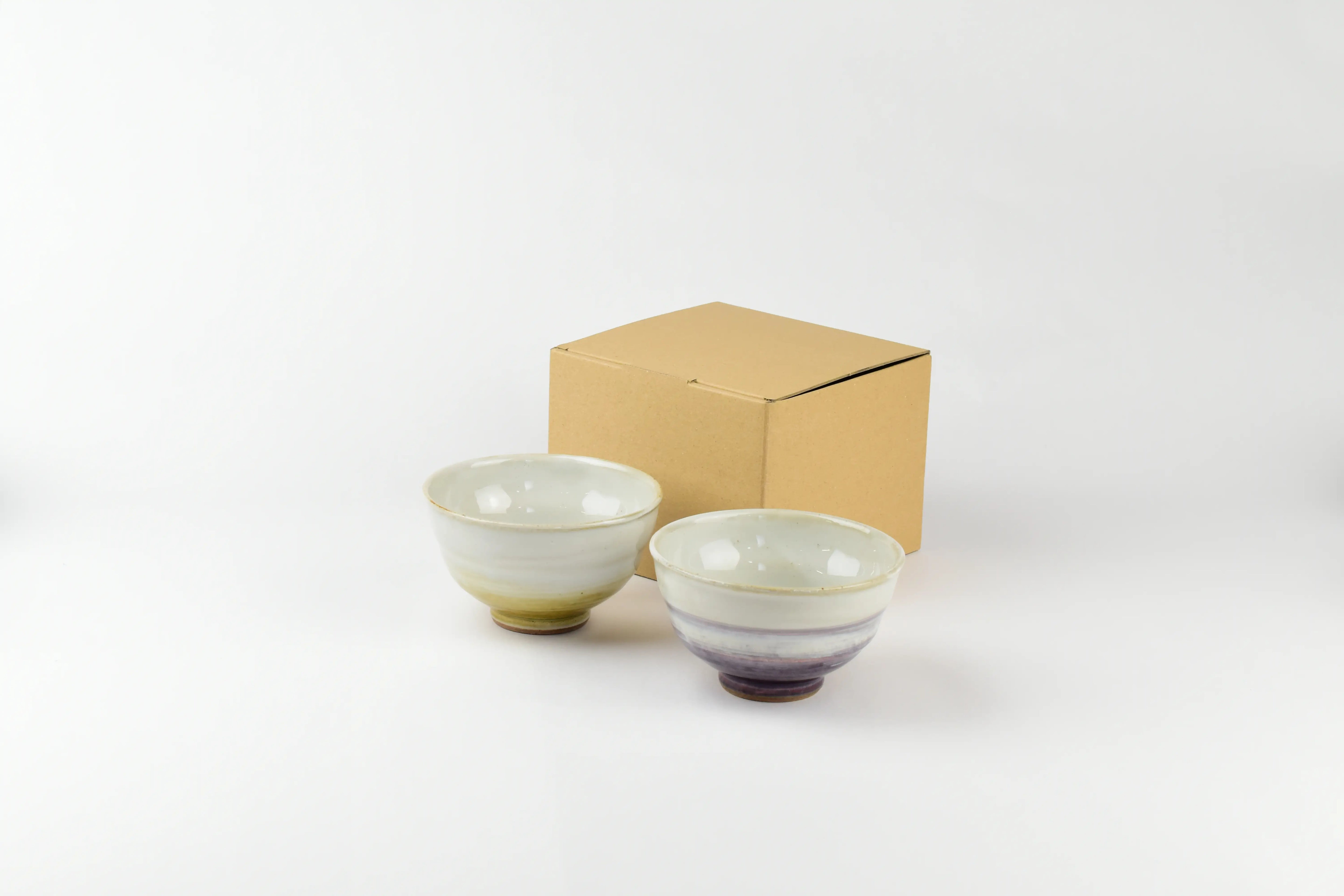 （生産終了）波佐見焼 裾濃 夫婦茶碗 藤色/さび