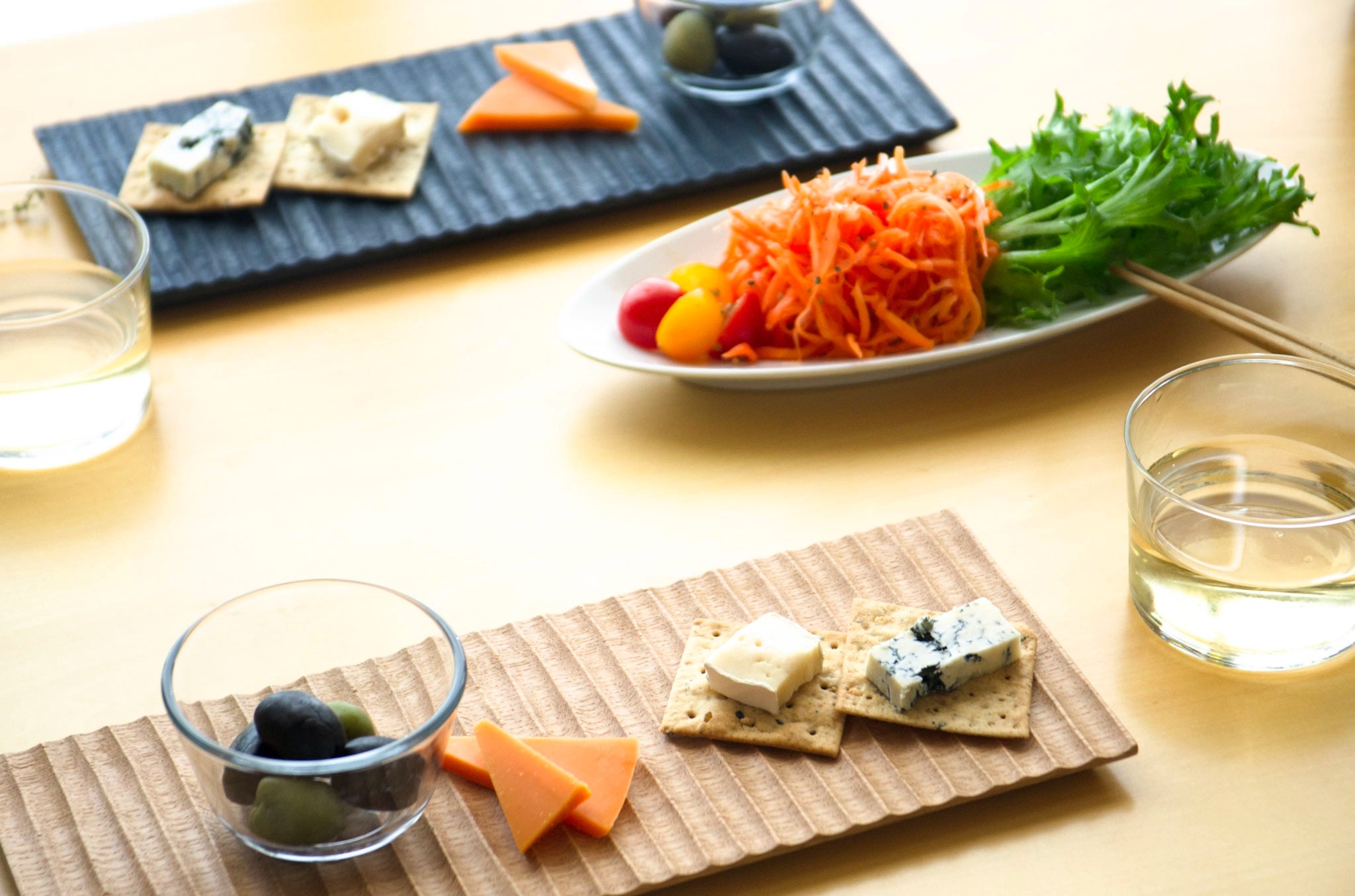 TSUKI-JIRI WOOD PLATE 木彫り S/M