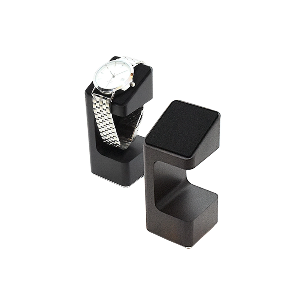 D. Watcher : M Burgundy BLACK