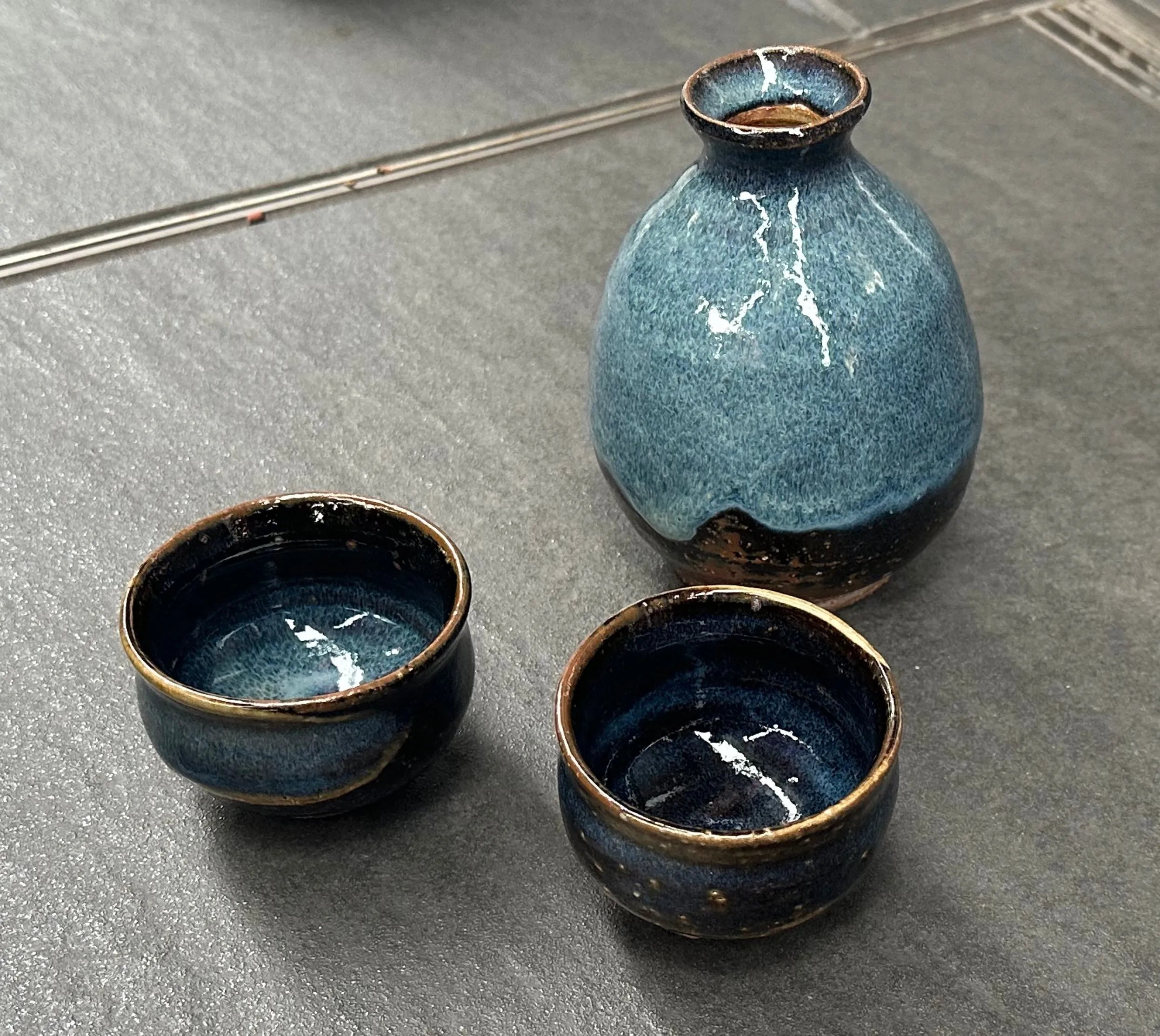 萩焼 光彩庵　青流 蒼釉わたつみ 酒器セット 380cc/80c