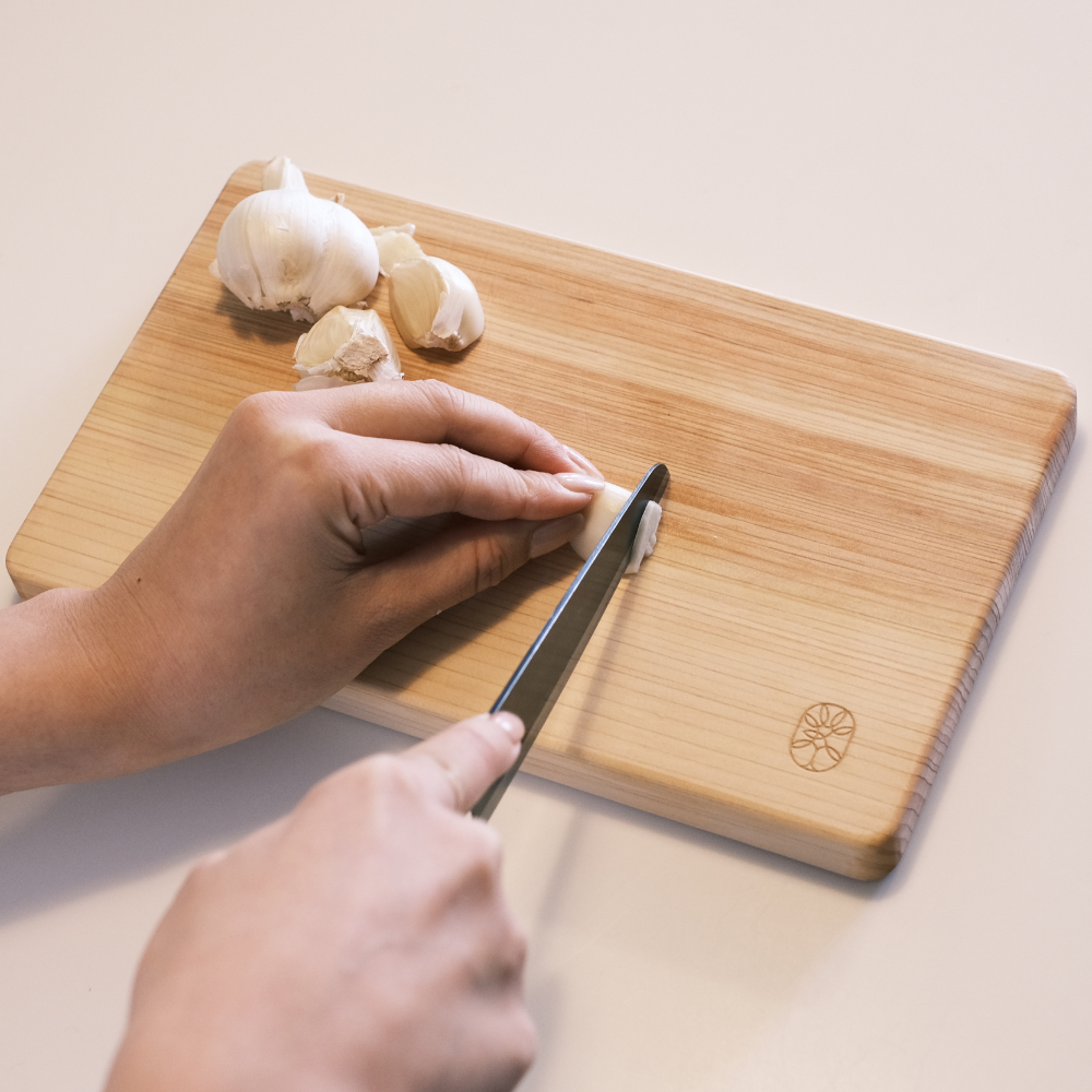贈り物にぴったりな ひのきのMANAITA  SS